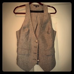 Pants suit, capris pants and vest